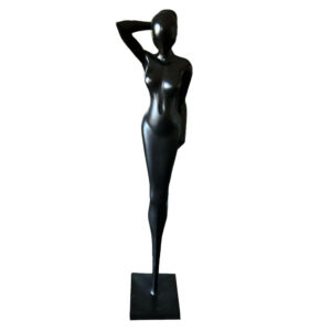 Statue Femme décoratif en resine Réf SR001